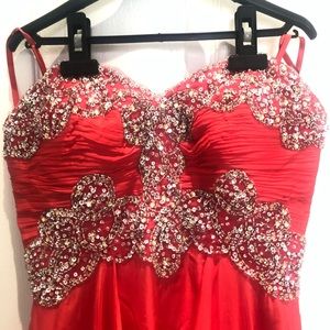 Bright coral/red formal prom dress